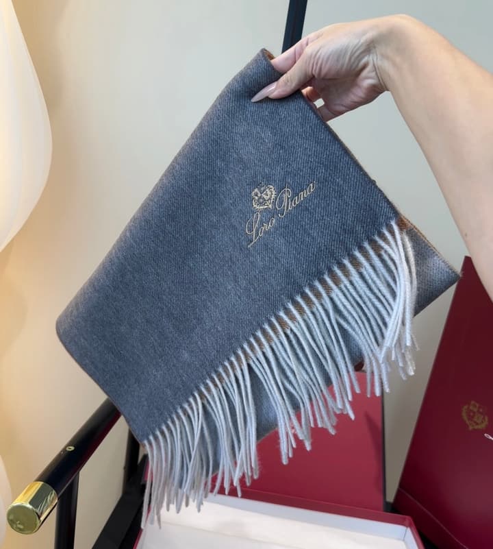 Loro Piana Plaid Wool Scarf in Beige/dusty Blue