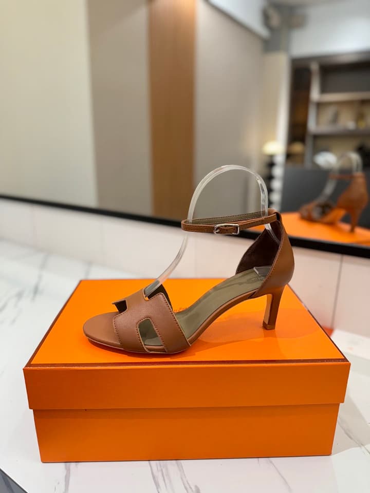 Hermès Classic Smooth Cowhide Heels – 6.5cm in All White