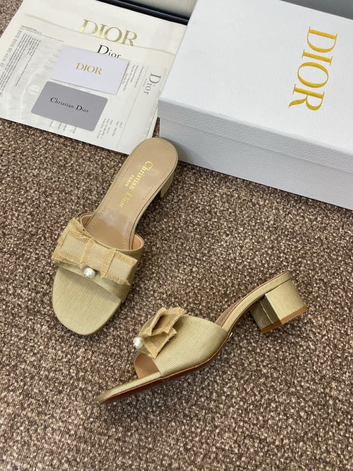 Dior J'Adior Adiorble Tassel Peep-Toe Heeled Sandals – 2025 Spring/Summer Collection in Beige Woven