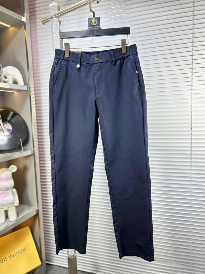 Loro Piana Tailored Casual Trousers – SS25/FW in Classic Black