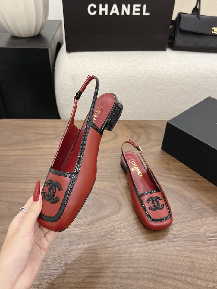 Chanel Leather Flats – 2026