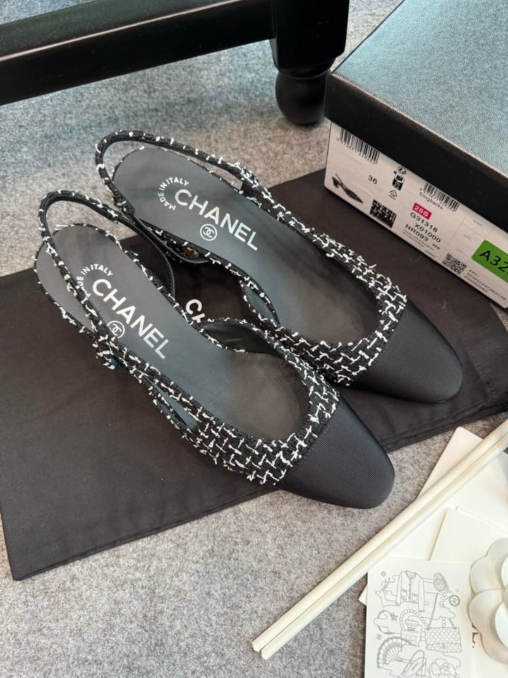 Chanel Classic Slingback Heels in Bright Black And White Tweed
