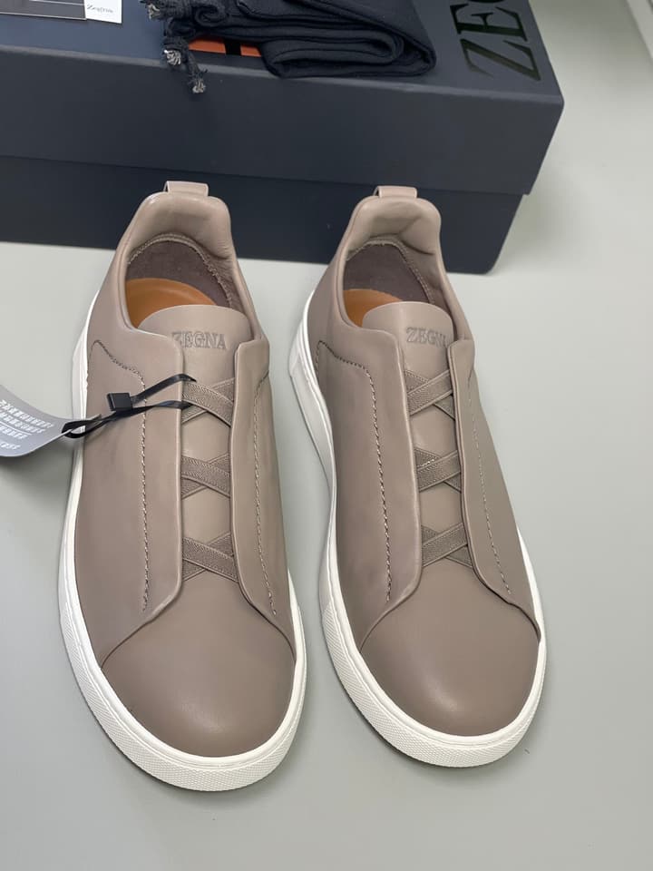 Zegna SECONDSKIN Triple Stitch Low-Top Sneakers in Navy Smooth Leather