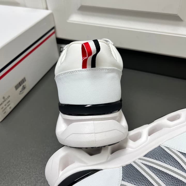 Moncler Men's Casual Sports Sneakers in Black