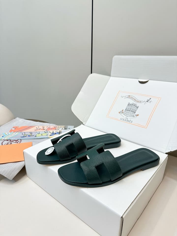 Hermès Palm Grain H-Slides in Bright Green