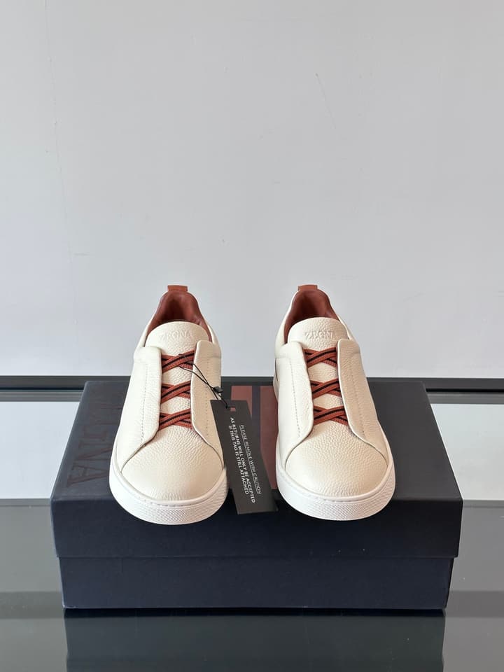 Zegna Men's Low-Top Leather Sneakers in Black & White
