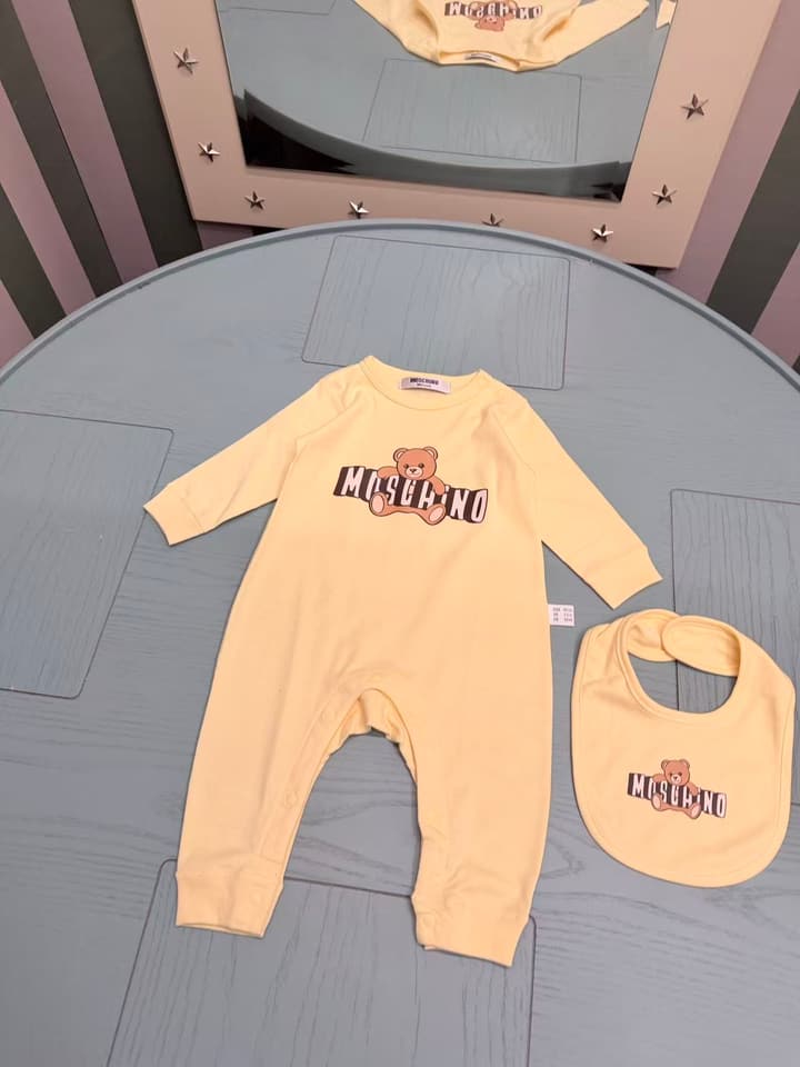 Moschino Baby Romper and Bib Set – 2026SS – Kids Collection