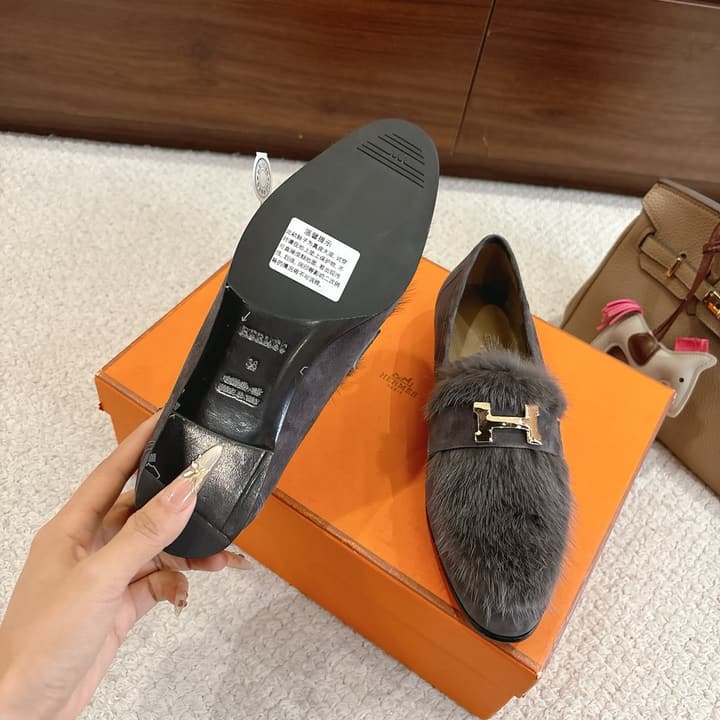 Hermès Mink Suede Loafers & Mules – Autumn/Winter Collection in Pale Tan Suede With Silver Hardware