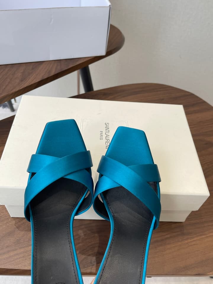 Saint Laurent Opyum Satin Heeled Mules – Early Spring Collection – 26S in Champagne Gold