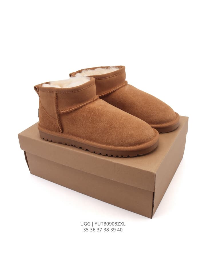 UGG Mid-Tube Plush Snow Boots – Autumn/Winter Collection in Black