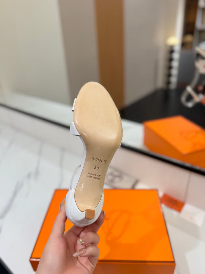 Hermès Classic Smooth Cowhide Heels – 6.5cm in All White