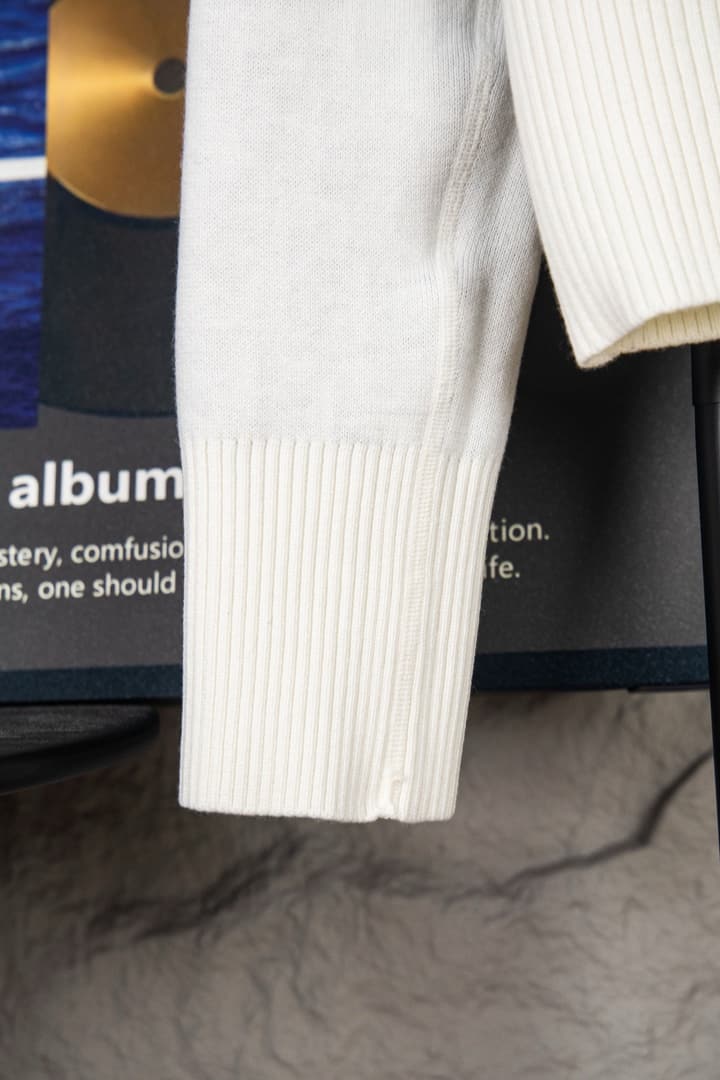 Dior Classic Oblique Reversible Cashmere Sweater – 25FW in Camel Oblique Pattern