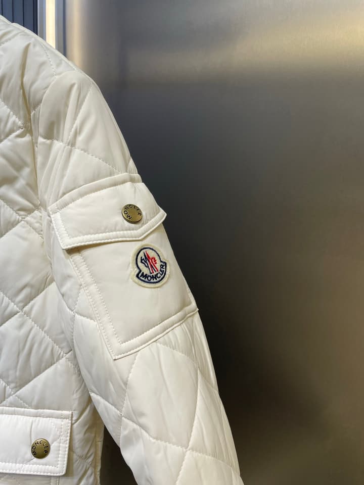 Moncler Quilted Padded Jacket – 2025 Collection in Black Quilted