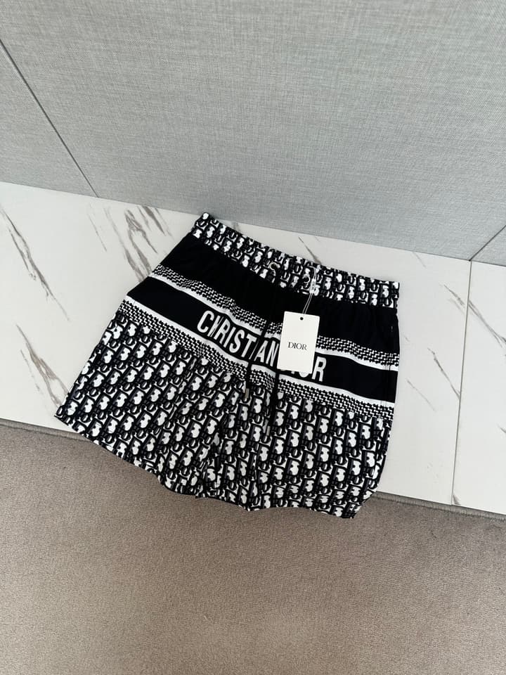 Dior Men's Casual Beach Shorts – 2025SS Collection in Black Dior Band Monogram