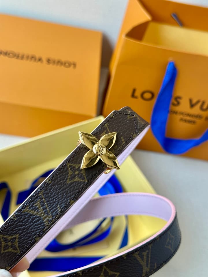 Louis Vuitton Mini Flowergram Reversible Belt in Gold Hardware