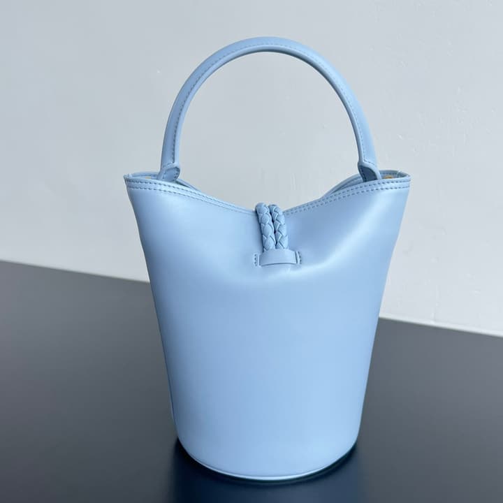 Bottega Veneta Liberta Bucket Bag – 25SS in Black