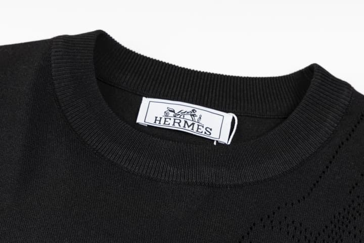 Hermès Color-Block Retro Knit Sweater – Spring/Summer Collection