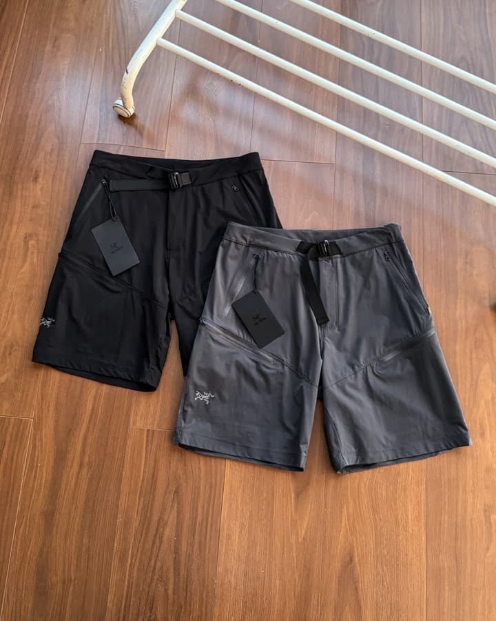 Arc'teryx Logo Embroidered Belted Casual Shorts – Summer Collection in Black