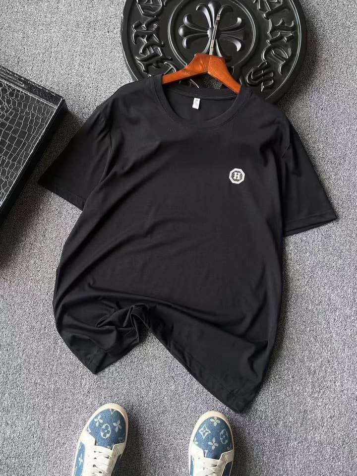 Hermès 80-Count Mulberry Silk H Logo T-Shirt – 2025 Collection in Classic Black