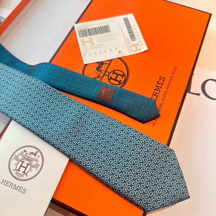 Hermès Men's Silk Tie – New Collection in Blue