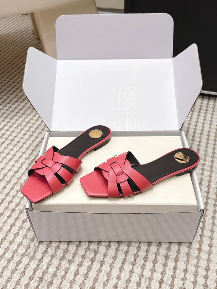 Saint Laurent Melody Square Toe Flat Sandals – 2026SS in Burgundy Patent
