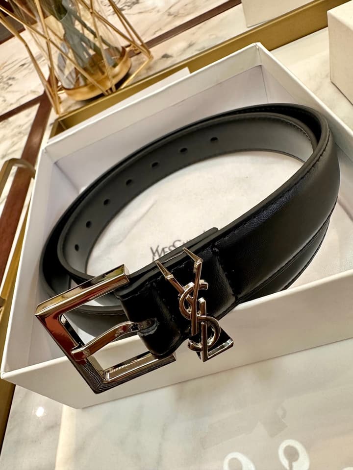 Saint Laurent Classic Leather Belt – 3.0cm