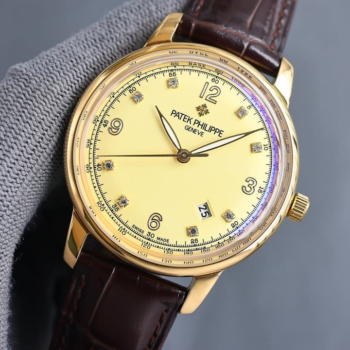 Patek Philippe Automatic Watch – 2022 Collection in Gold