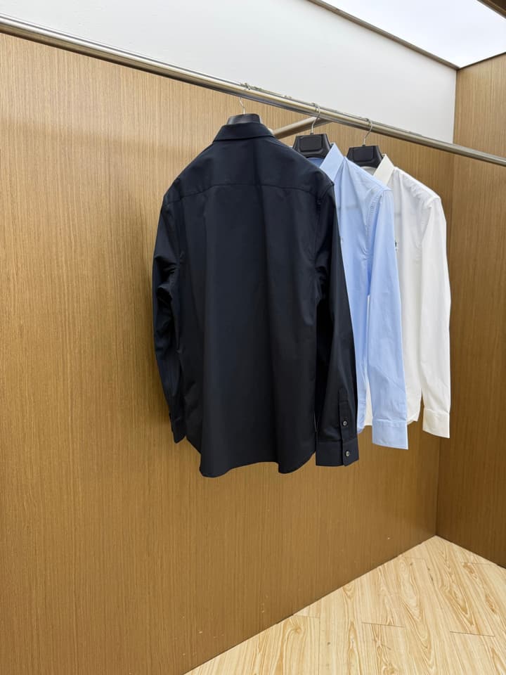 Prada Lightweight Cotton Long-Sleeve Shirt – Spring/Summer Collection