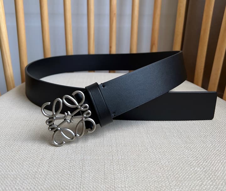 Loewe Narrow Leather Belt with Anagram Padlock Buckle in Black Leather With Silver Buckle