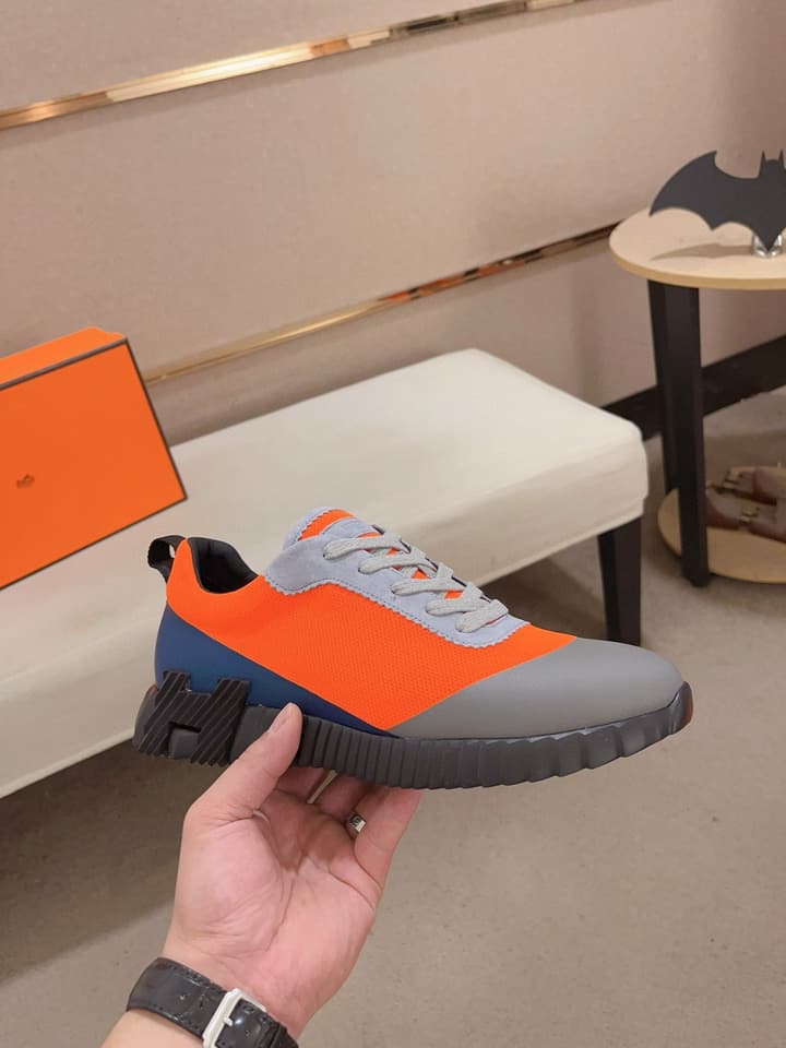 Hermès Men's Classic Driving Shoes in Charcoal With Blue Sole