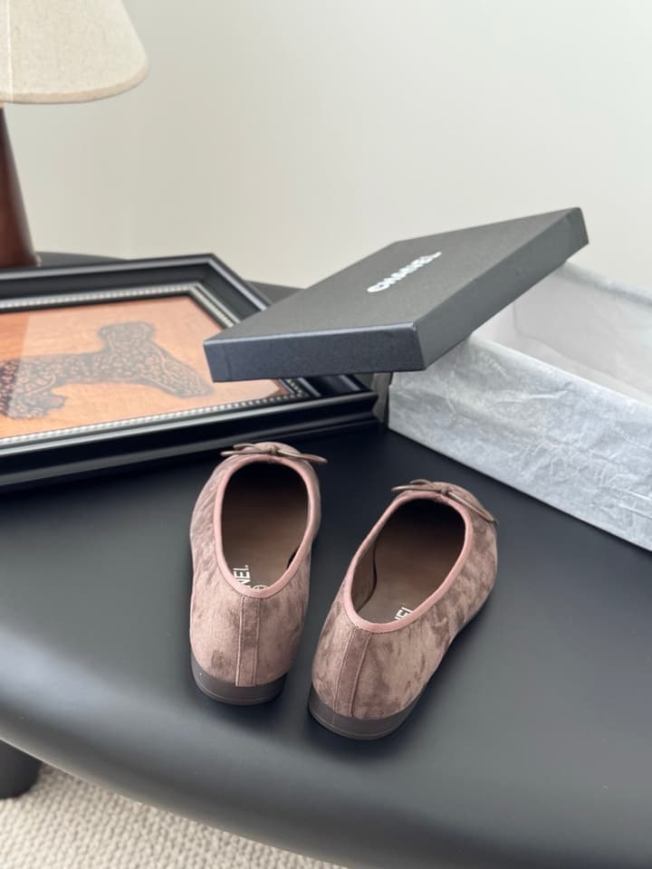 Chanel Classic Round Toe Ballet Flats in Dusty Rose With Bow