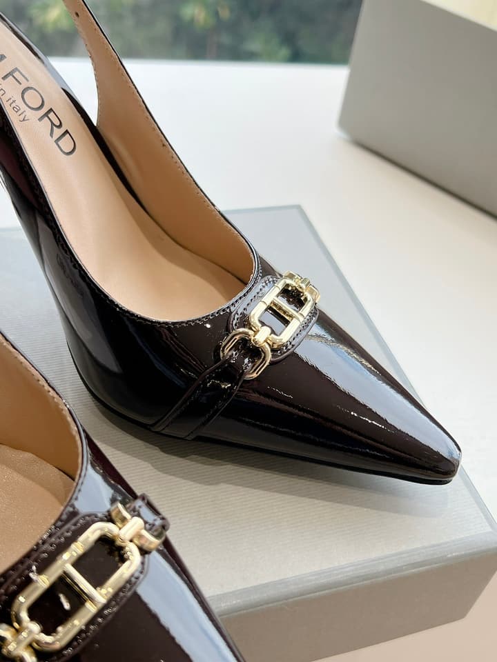 TOM FORD Pointed Toe High Heels – 2024 Autumn/Winter Collection in Crisp Black Patent