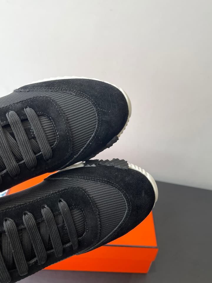 Hermès Classic Couple's Casual Sneakers in Black