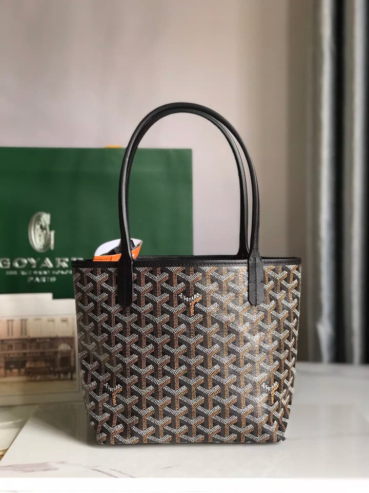 Goyard Mini Shopping Bag in Charcoal Monogram