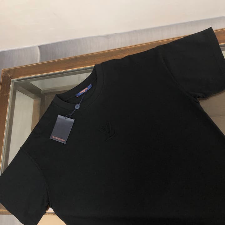 Louis Vuitton Logo Crewneck T-Shirt – 26SS in Black