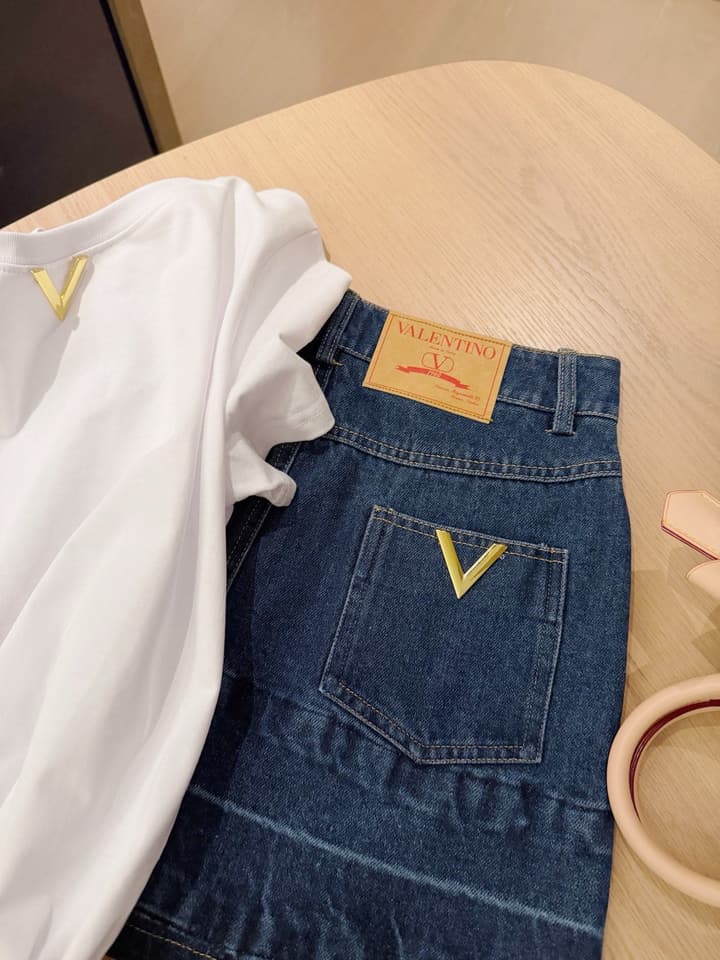 Valentino V-Logo Vintage Washed Denim Skirt in Vintage Washed Blue