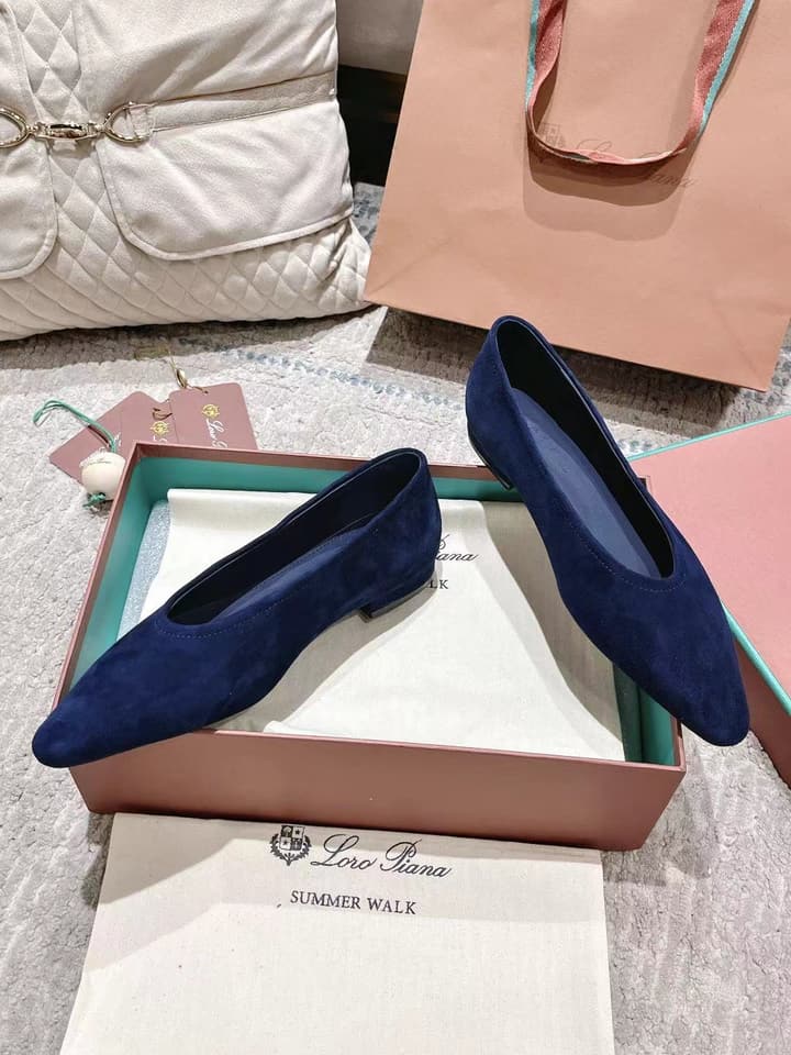 Loro Piana Rebecca Minimalist Ballerina Flats – Spring/Summer Collection in Black Suede