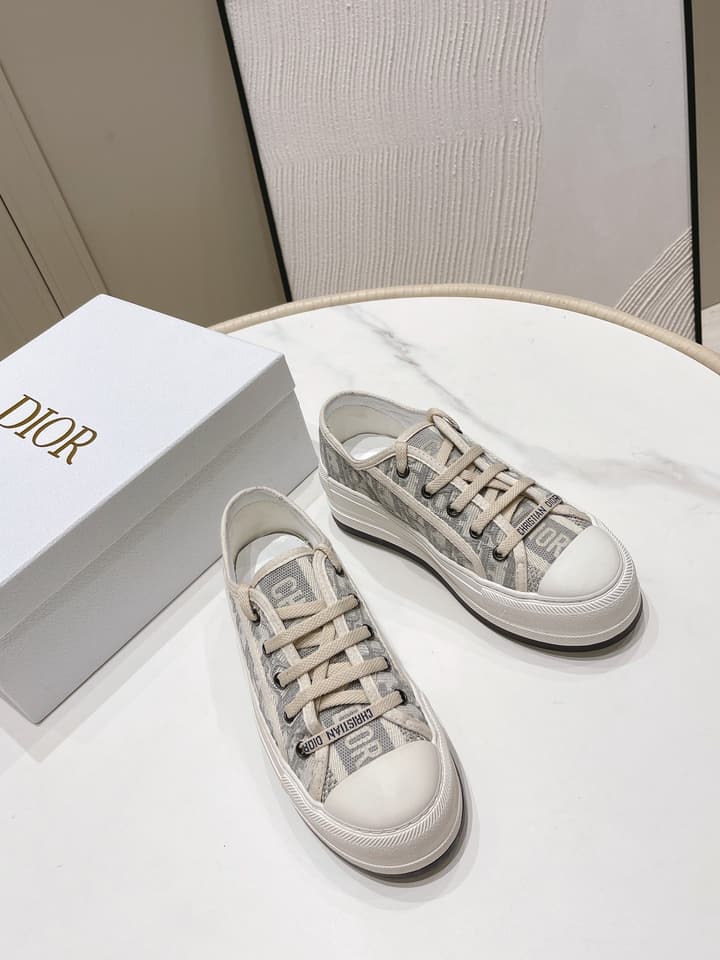 Dior Walk'n'Dior Oblique Embroidered Platform Sneakers in Dark Oblique