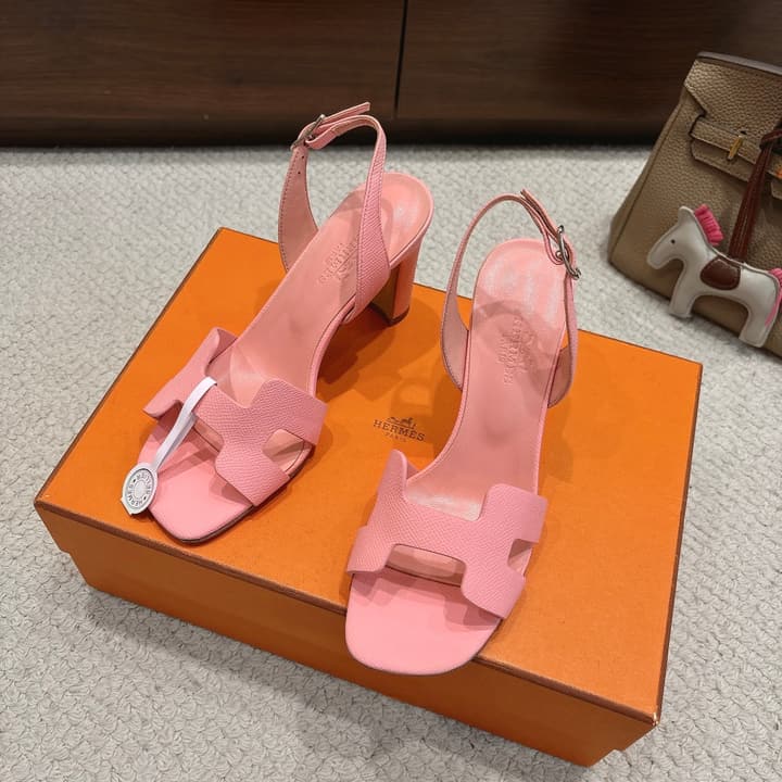 Hermès Eremite 80 Heeled Sandals in Blush Pink