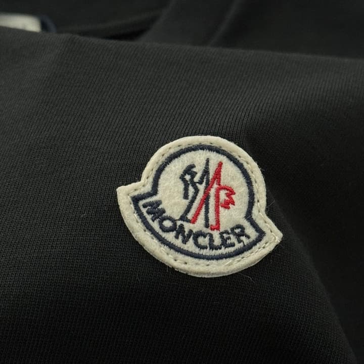 Moncler Small Logo Crewneck T-Shirt – 2026SS in Classic Black