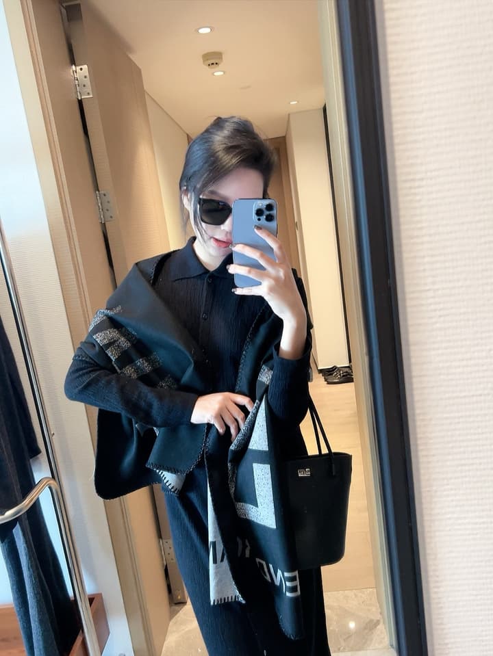 Fendi Luxury Wool Scarf