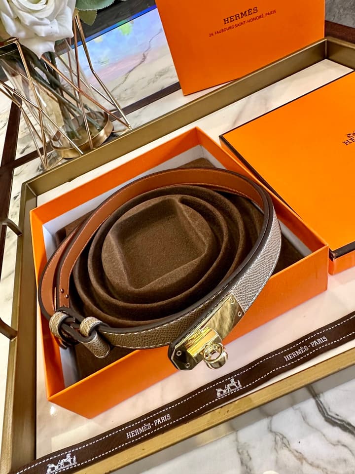 Hermès Slim Leather Belt – 2.0cm in Black With Silver Buckle