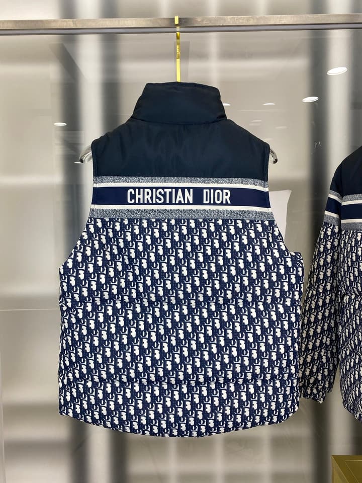 Dior Full Print Jacquard Reversible Down Vest – 22FW in Navy Oblique Pattern