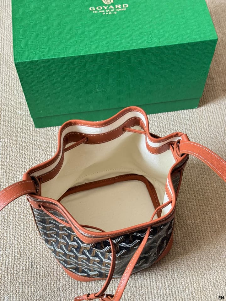 Goyard Bucket Bag in Black