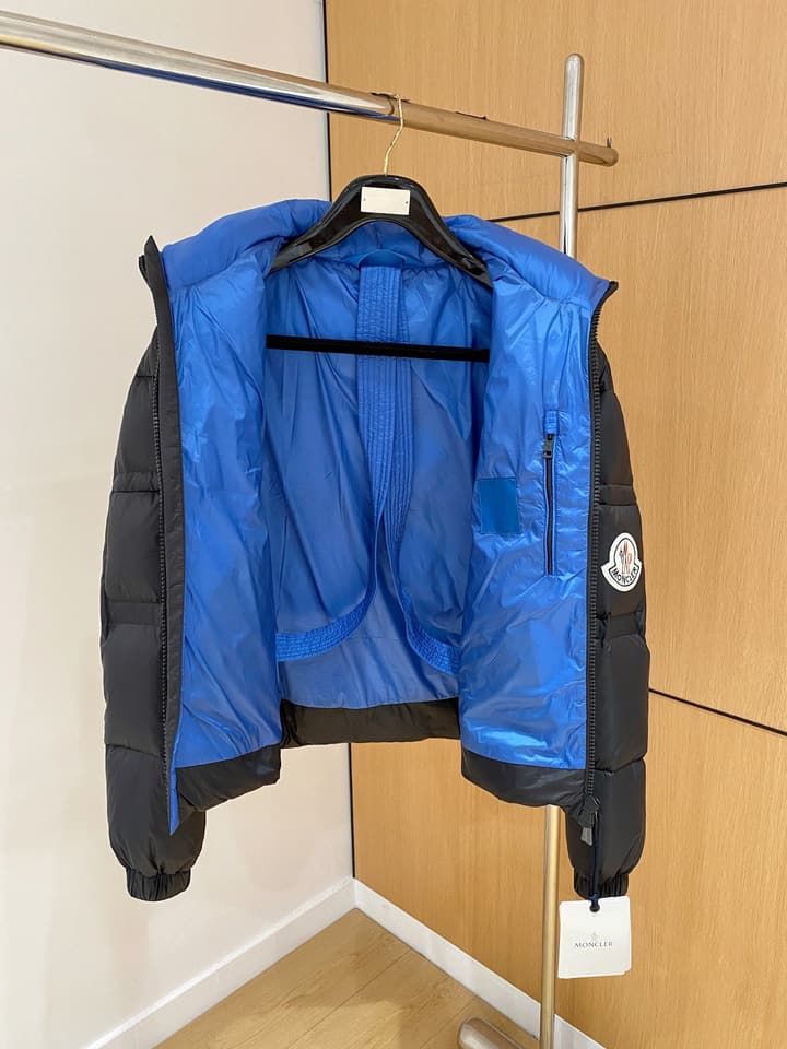 Moncler Designer Down Jacket – 2025 Latest Model in Dark Gray/black With Blue Lining