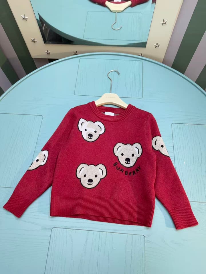 Burberry Classic Kids Knitted Cardigan – 2025SS – Kids Collection in Deep Red Bear Sweater