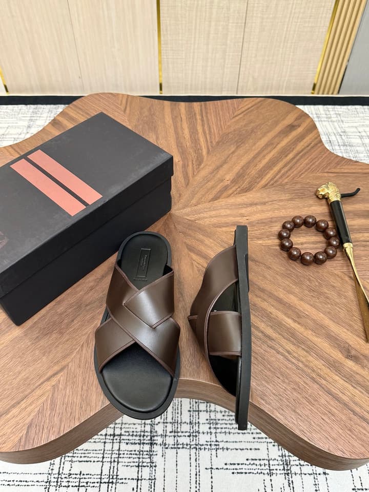 Zegna Men's Cross Strap Leather Slippers