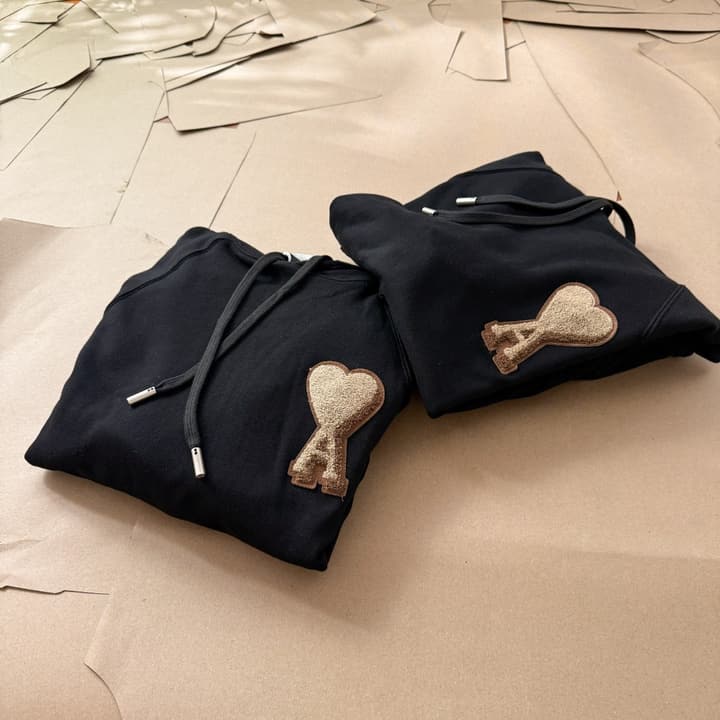 Ami Paris Towel Embroidered Heart Boxy Hoodie – 25FW in Classic Black