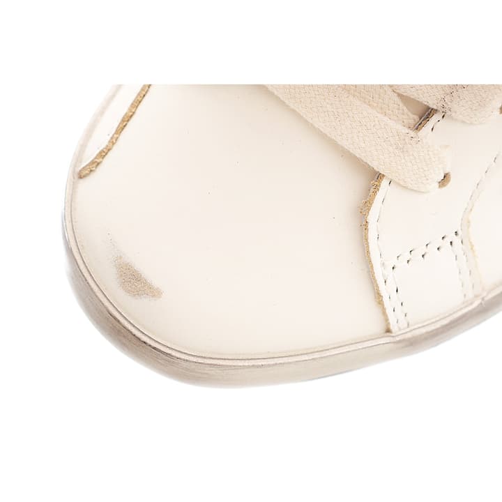 Golden Goose Super Star Sneakers – 2023 Collection in Bright Metallic Outline Star