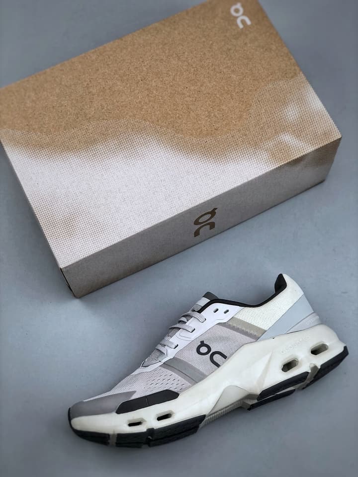 On Cloudpulse Lightweight Running Shoes
